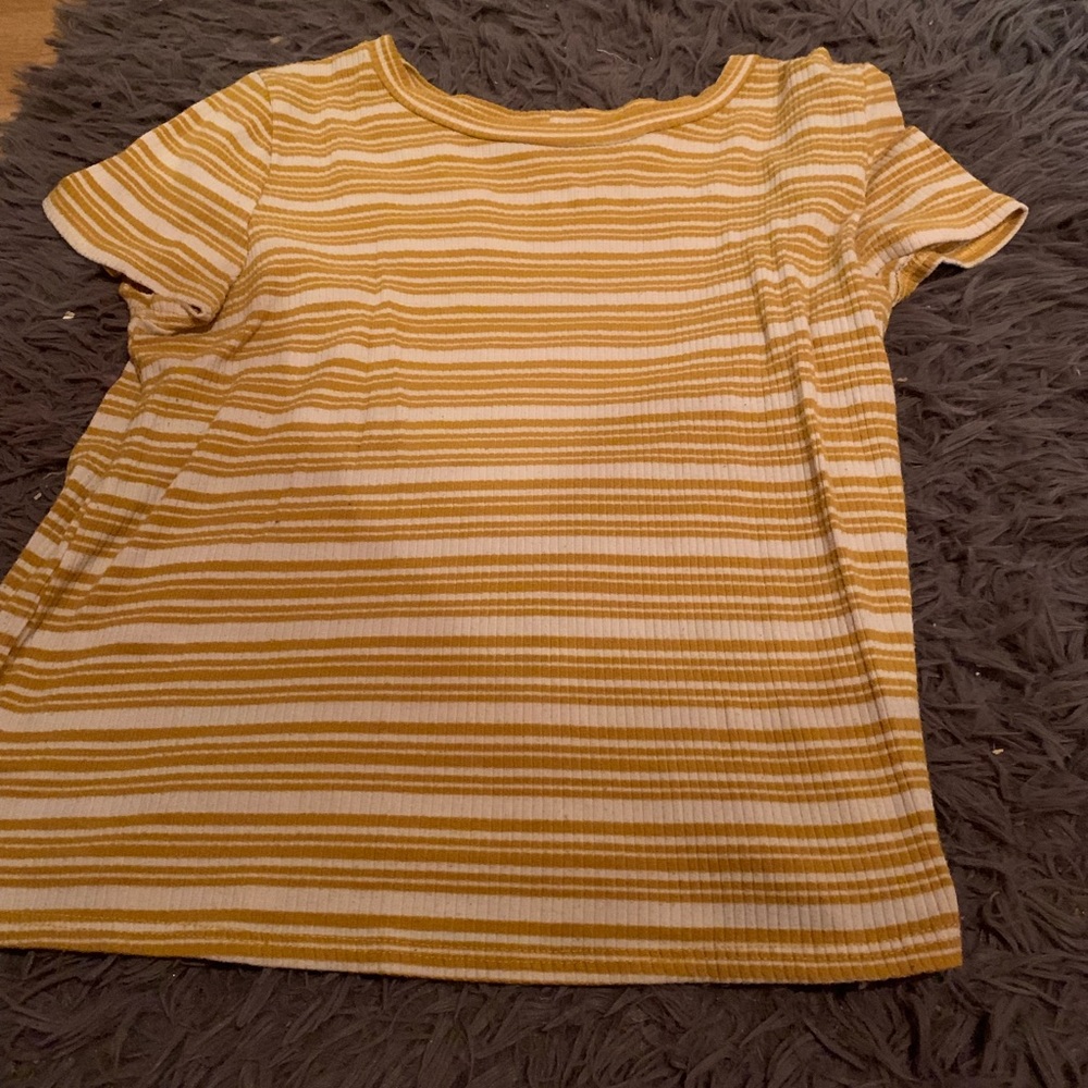 Yellow and white tee size small